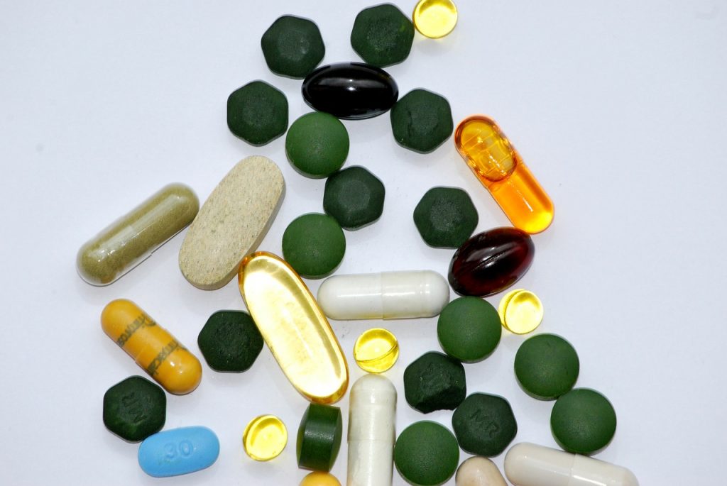 Health World - Expert Urges Australians to be More Diligent When Purchasing Supplements - News